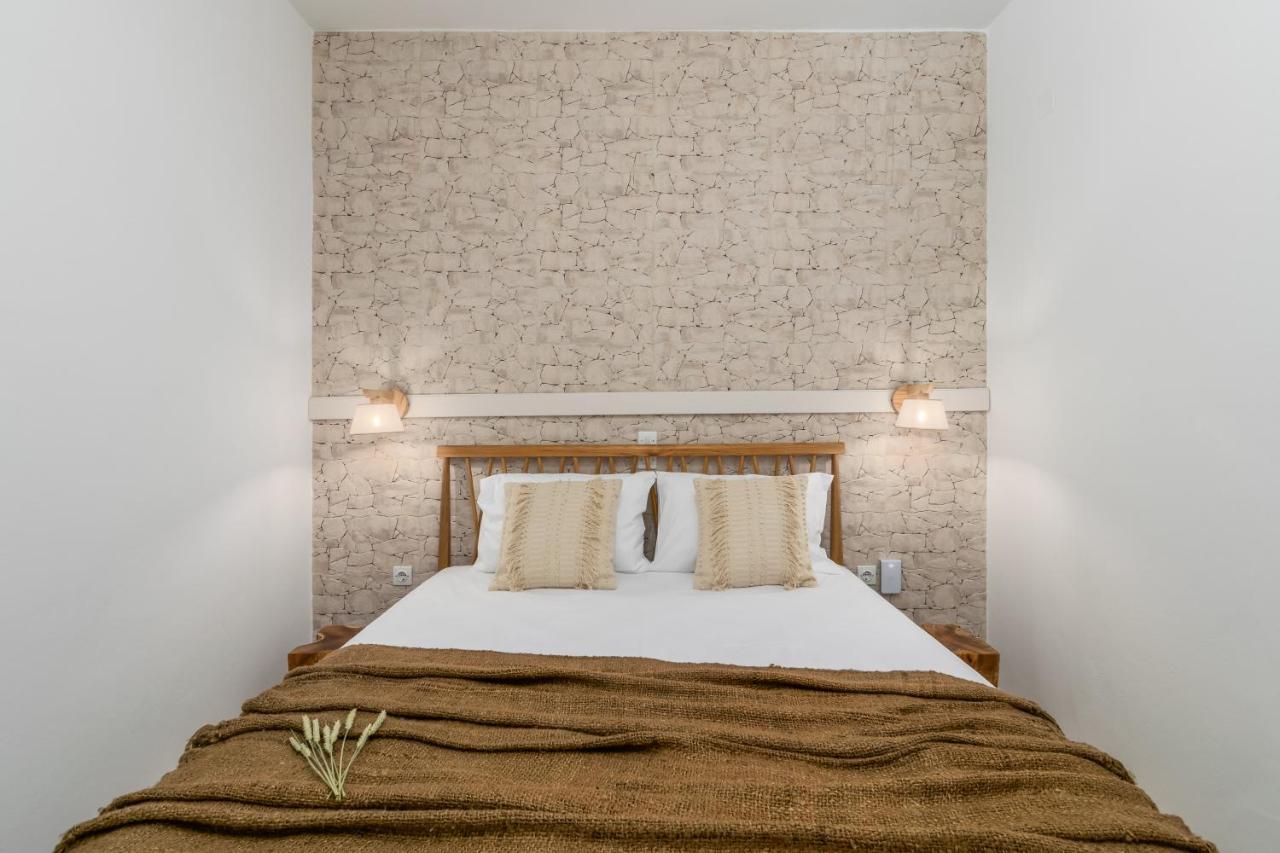 Kallia'S Suites Milos Adamantas Exterior photo